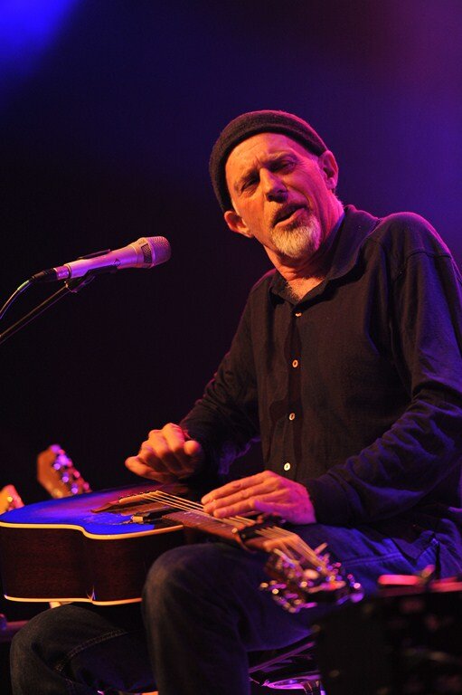 11-Harry_Manx_20121006.jpg
