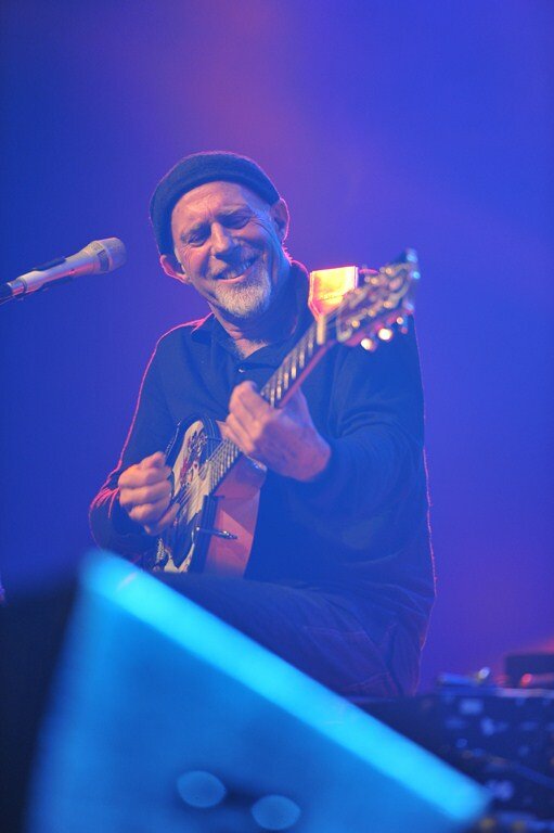 21-Harry_Manx_20121006.jpg