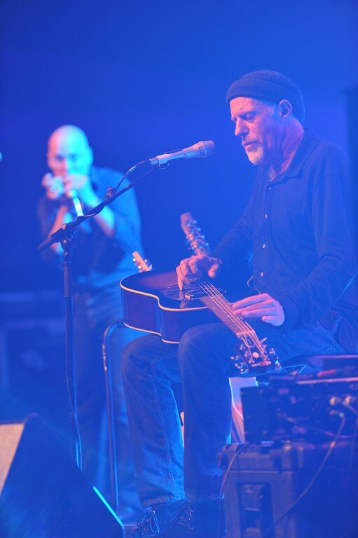 26-Harry_Manx_20121006.jpg